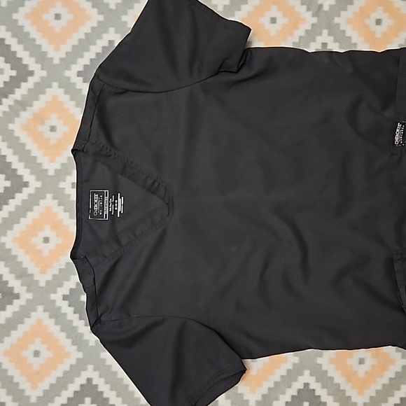 Cherokee | Women's Scrub Top - Gray Scrubs - Medium - Picture 5 of 6